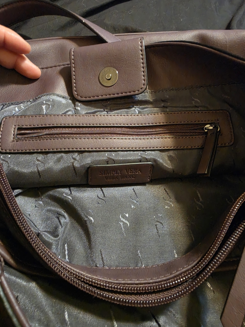 Simply Vera Vera Wang Two-Tone Mauve and Blush Shoulder Bag - Picture 4 of 6